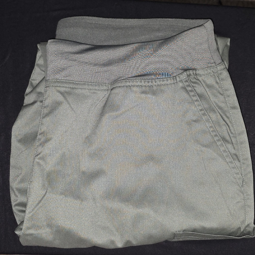 Butter-Soft Stretch Low-Rise Straight Leg Cargo Scrub Pants  Size Large NWOT